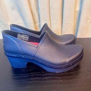 Dansko Professional Clogs Navy Blue Slip Resistant Womens 38 US 7.5-8